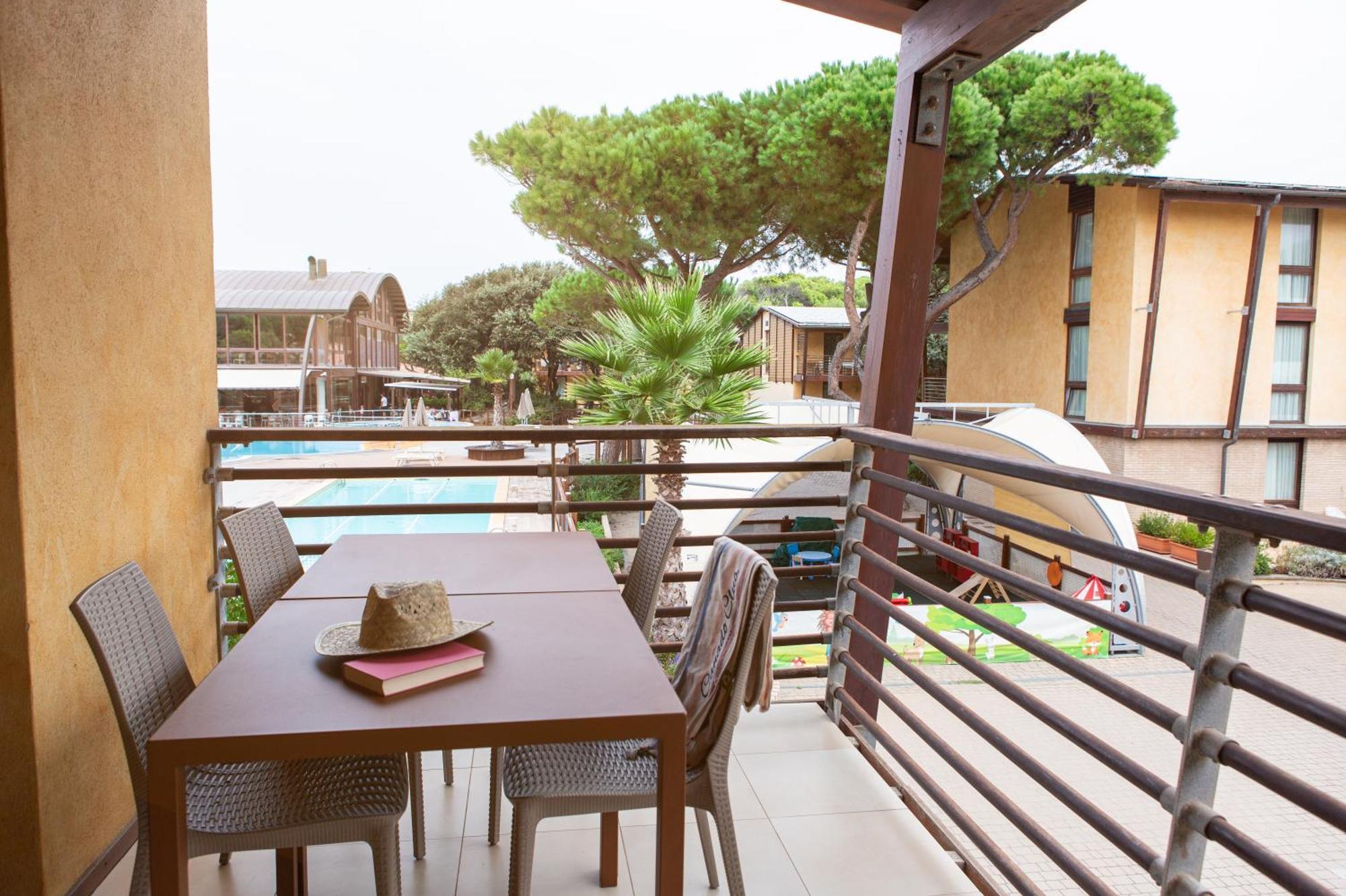 Canado Club Family Village Marina di Castagneto Carducci Exteriör bild
